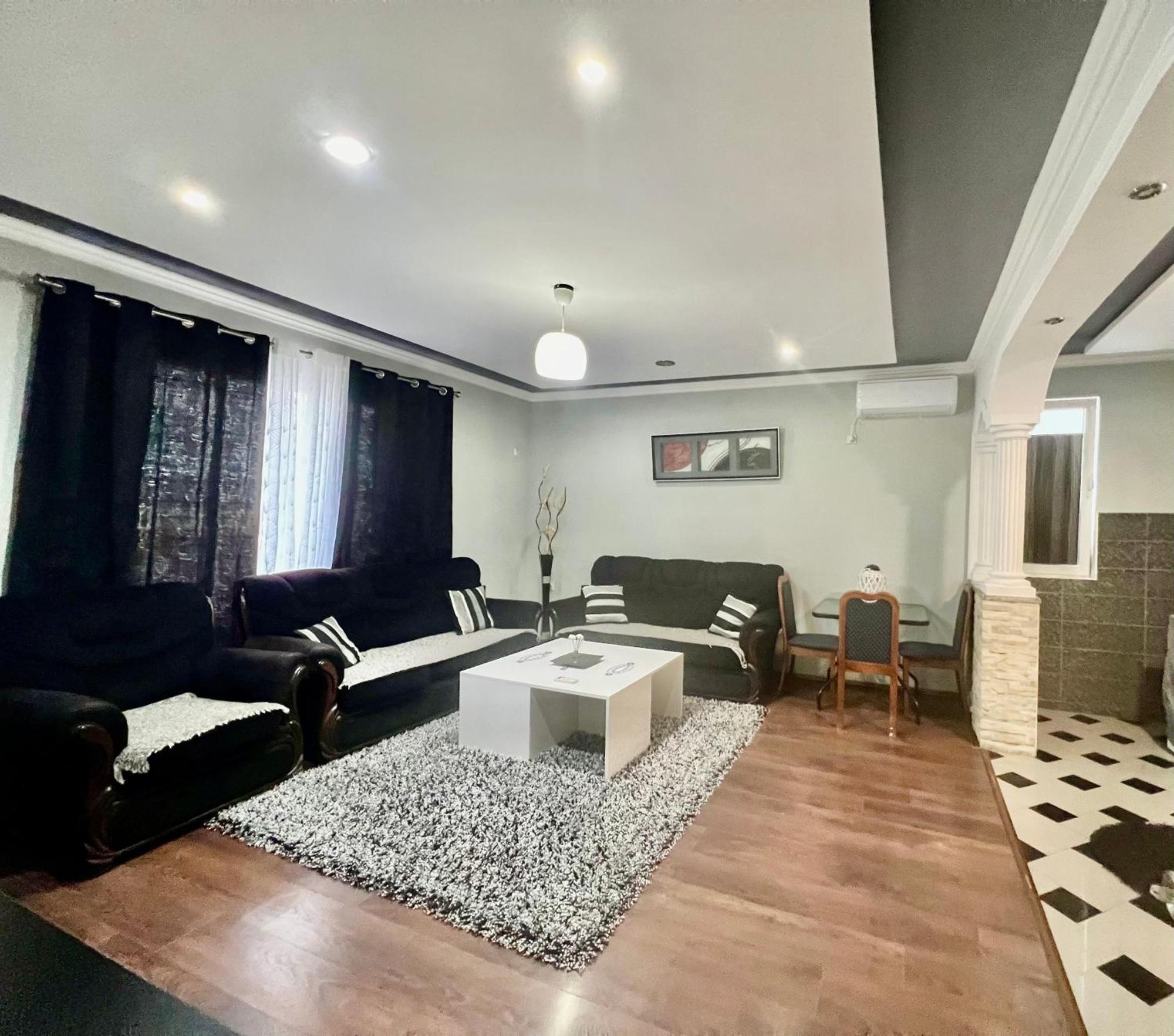 Apartment Luxuryhome 1 *