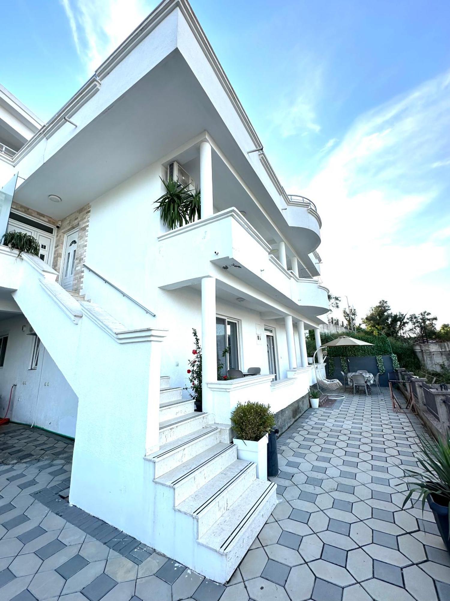 Luxuryhome 1 Apartment *